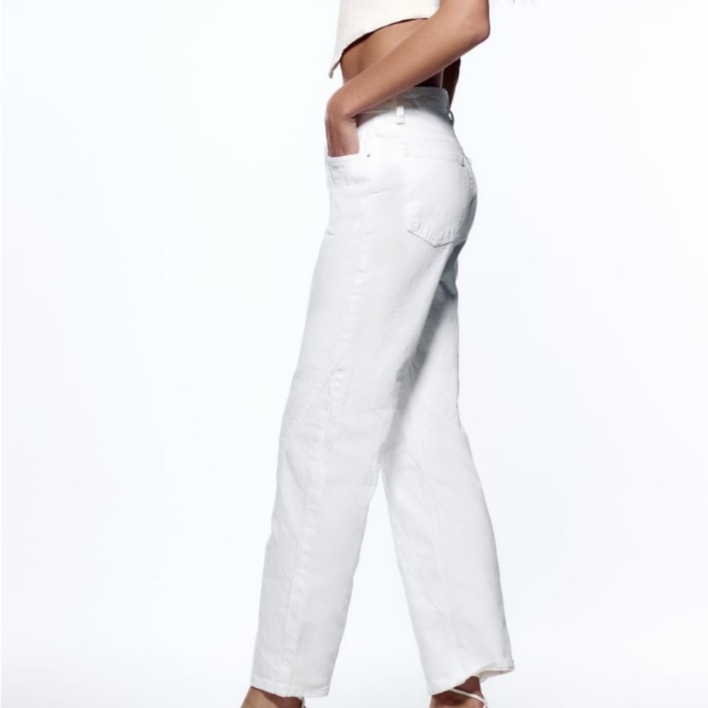 Zara White Straight Leg Jeans High-Waisted